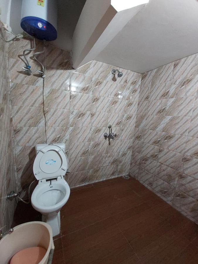 Goroomgo You And Me Nainital Εξωτερικό φωτογραφία