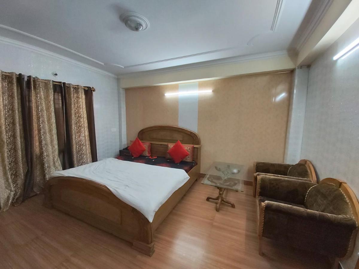 Goroomgo You And Me Nainital Εξωτερικό φωτογραφία