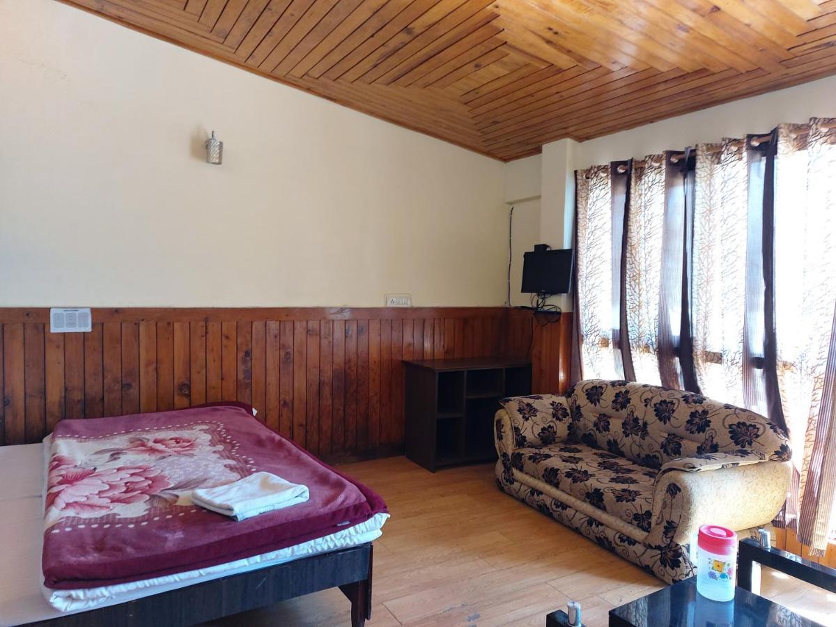 Goroomgo You And Me Nainital Εξωτερικό φωτογραφία