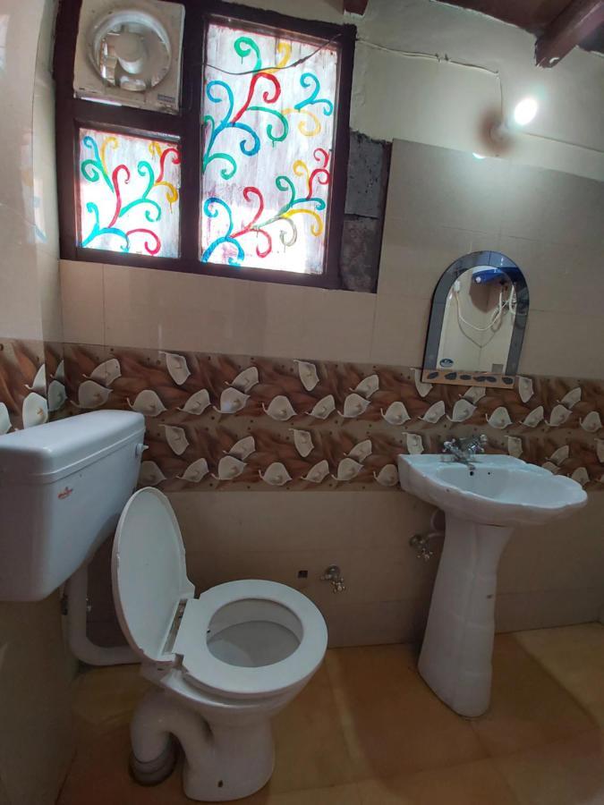 Goroomgo You And Me Nainital Εξωτερικό φωτογραφία